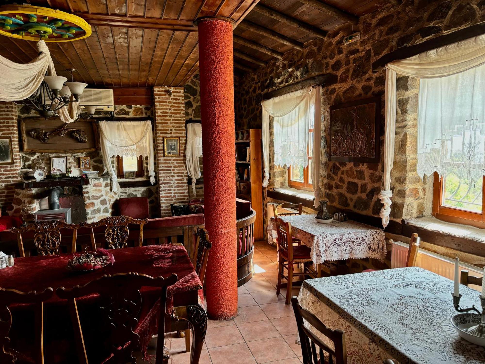 Iaspis Guesthouse Sidhirokhorion Ngoại thất bức ảnh