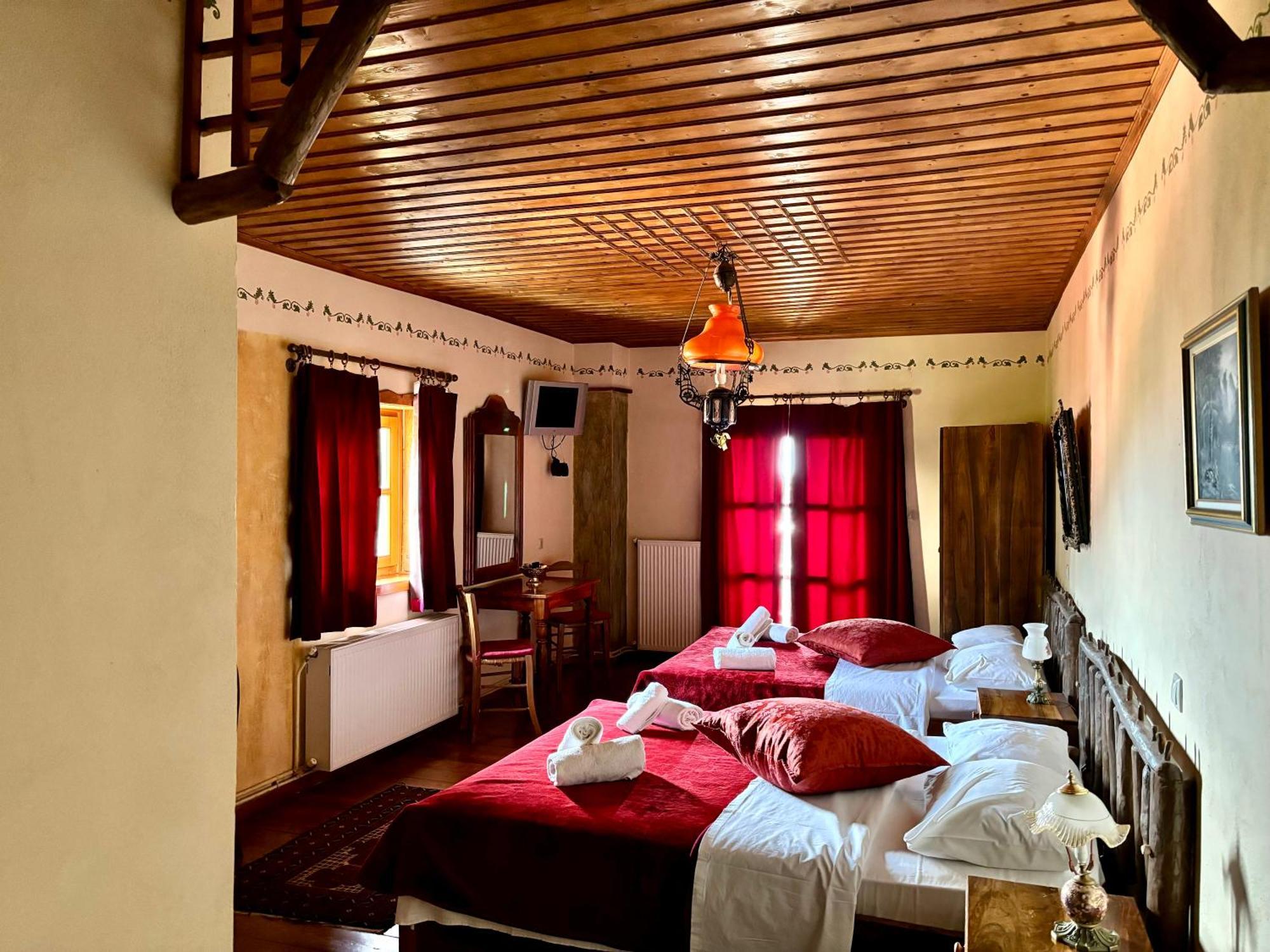 Iaspis Guesthouse Sidhirokhorion Ngoại thất bức ảnh