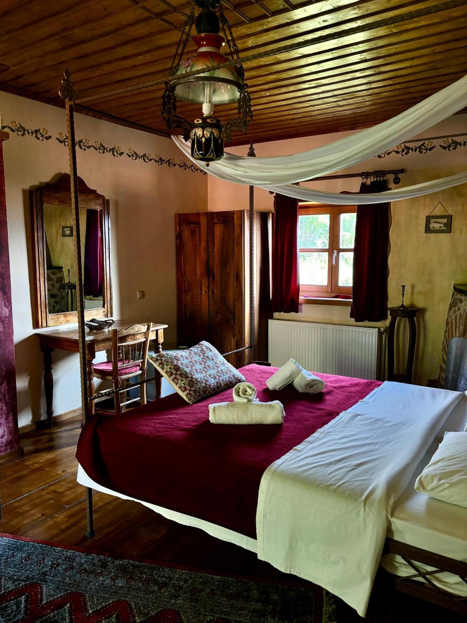 Iaspis Guesthouse Sidhirokhorion Ngoại thất bức ảnh