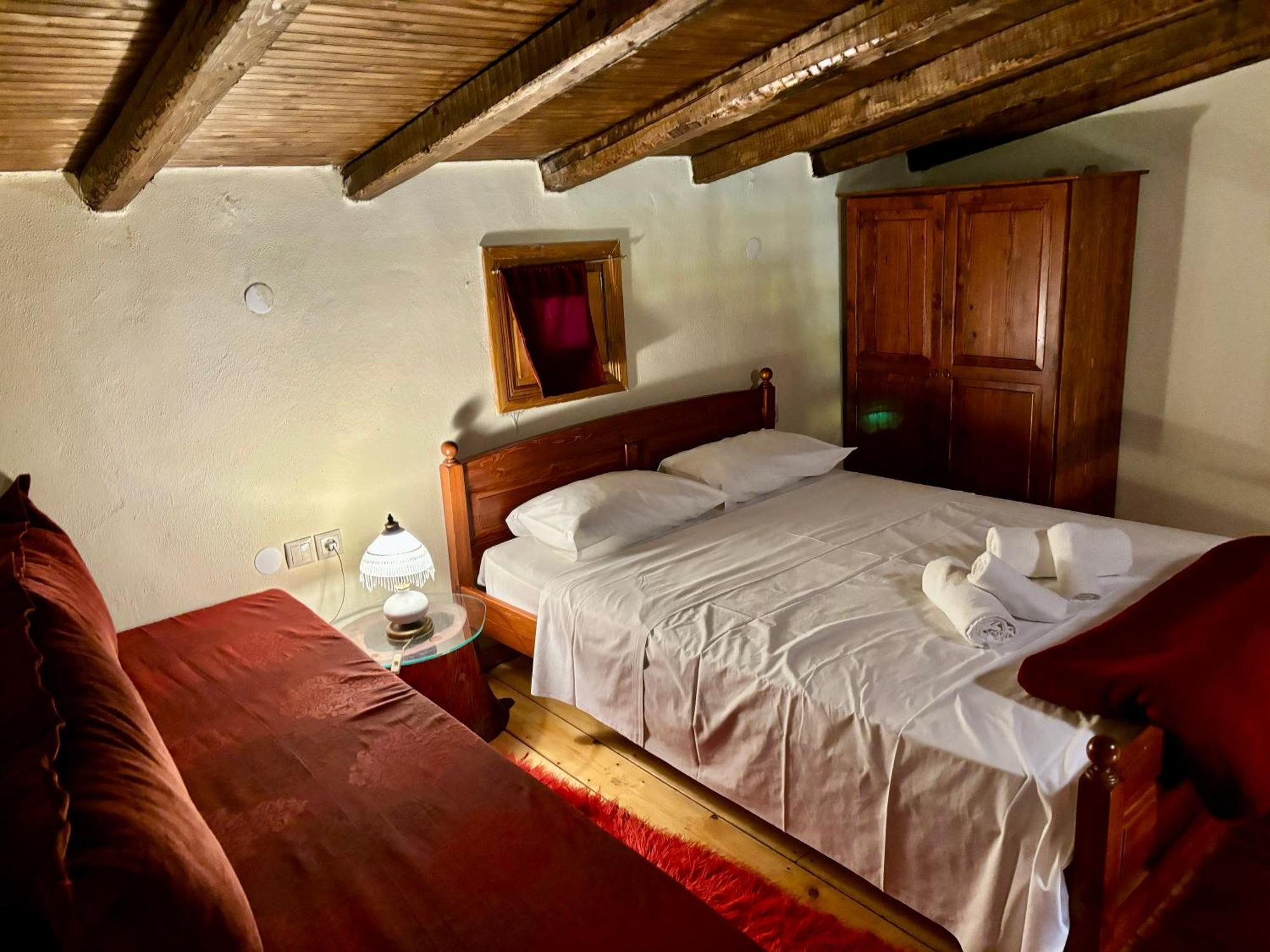 Iaspis Guesthouse Sidhirokhorion Ngoại thất bức ảnh