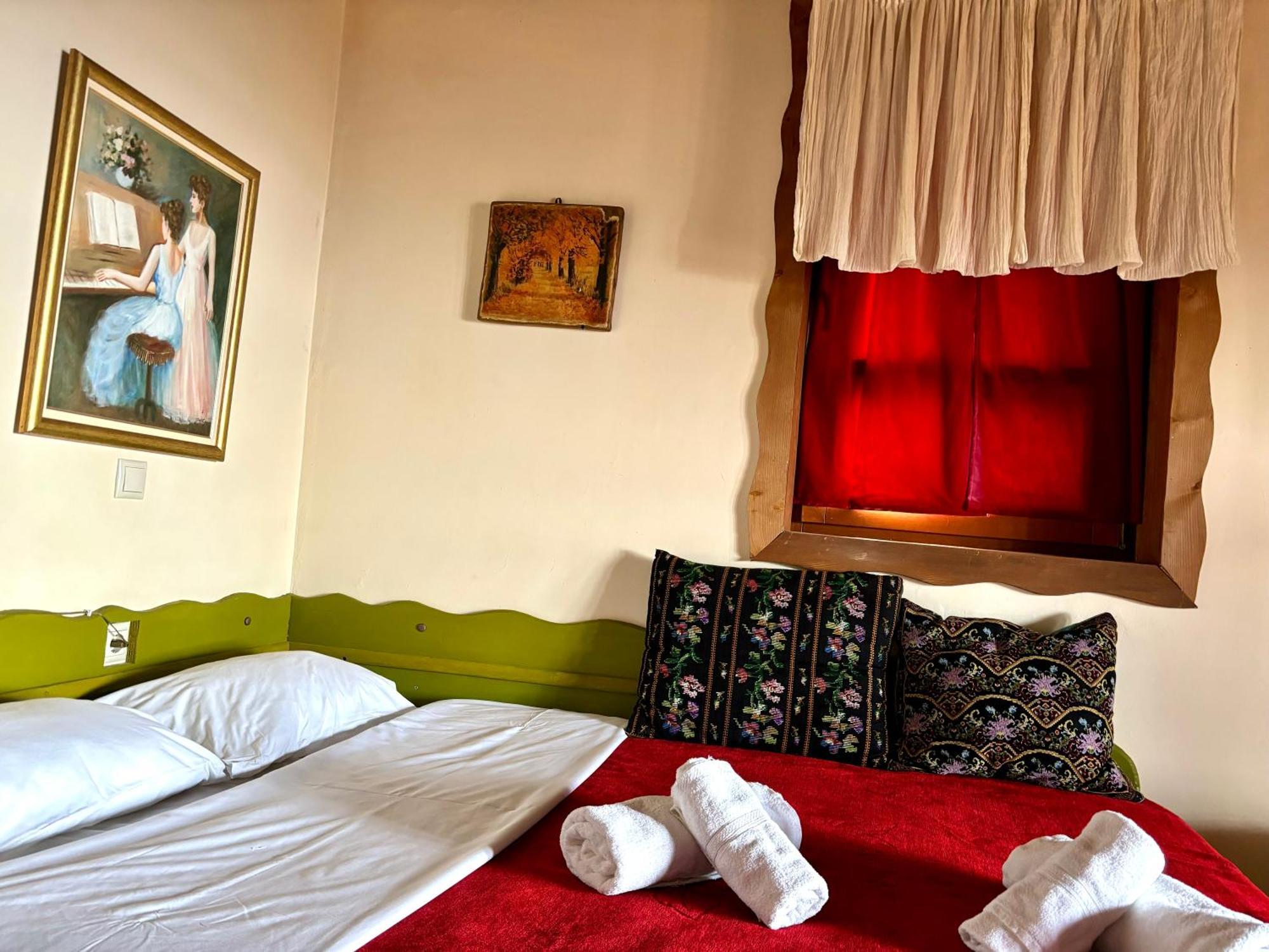 Iaspis Guesthouse Sidhirokhorion Ngoại thất bức ảnh